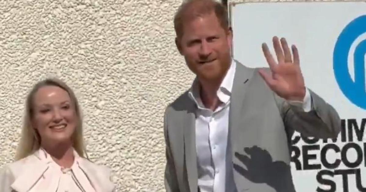 صورة حول : الأمير هاري يدعم أطفال غزة وأوكرانيا بتبرع إنساني الأمير هاري يدعم أطفال غزة وأوكرانيا بتبرع إنساني