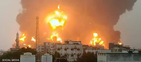 الجيش الإسرائيلي يبدأ قصف ميناء الحديدة في اليمن ويصدر إنذارًا عاجلًا