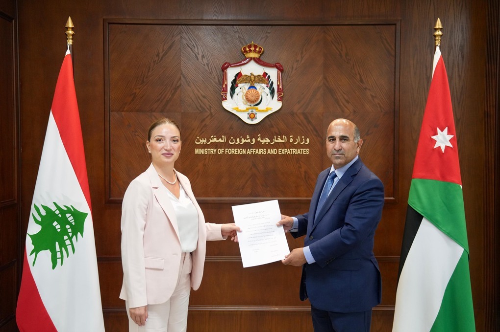 أمين عام الخارجية يتسلّم أوراق اعتماد السفيرة اللبنانية الجديدة لدى الأردن