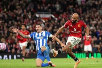 مانشستر يونايتد يواصل الانتصارات المتتالية ويقتحم المربع الذهبي