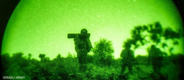 إسرائيل تنفذ عملية برية ليلية في لبنان ضد حزب الله