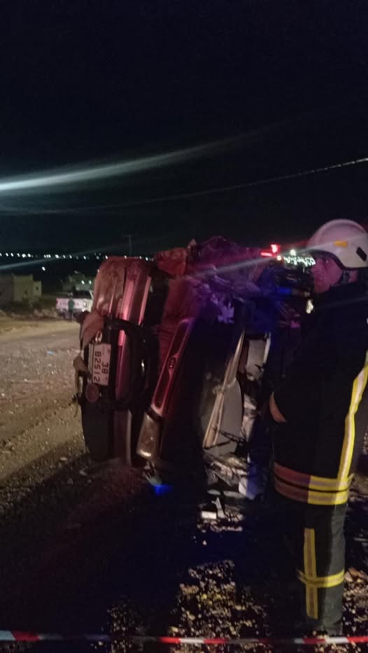 صورة حول : وفاة وإصابة أربعة أشخاص بحادث سير على طريق المكيفته وفاة وإصابة أربعة أشخاص بحادث سير على طريق المكيفته