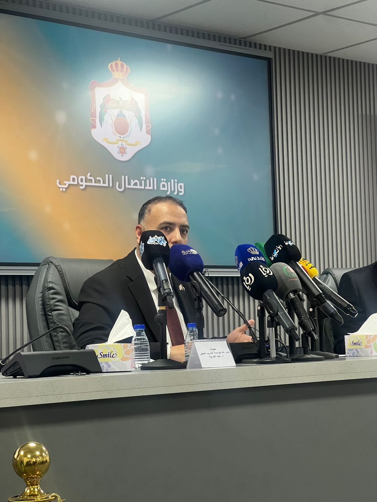 صورة حول : الغرايبة لـ"صراحة نيوز": التدريب المهني العملي هو الطريق لمكافحة البطالة وفتحنا أبوابنا على الأسواق الخارجية الغرايبة لـ"صراحة نيوز": التدريب المهني العملي هو الطريق لمكافحة البطالة وفتحنا أبوابنا على الأسواق الخارجية