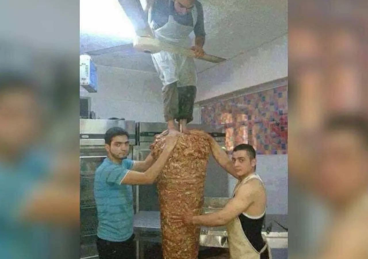 عاجل | الأردنيون يطالبون بخفض أسعار الشاورما بعد تراجع كُلف الدجاج واللحوم