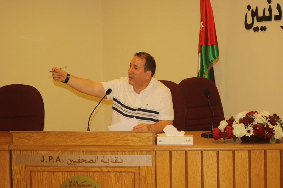 ناشرو المواقع الإخبارية الإلكترونية يشكلون ثلاث لجان لحل ازمتها مع نقابة الصحفيين "صور"