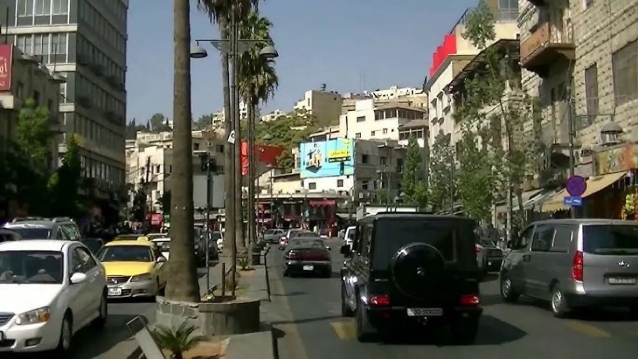 تقرير عالمي يكشف ما الذي يسيطر على مشاعر الأردنيين