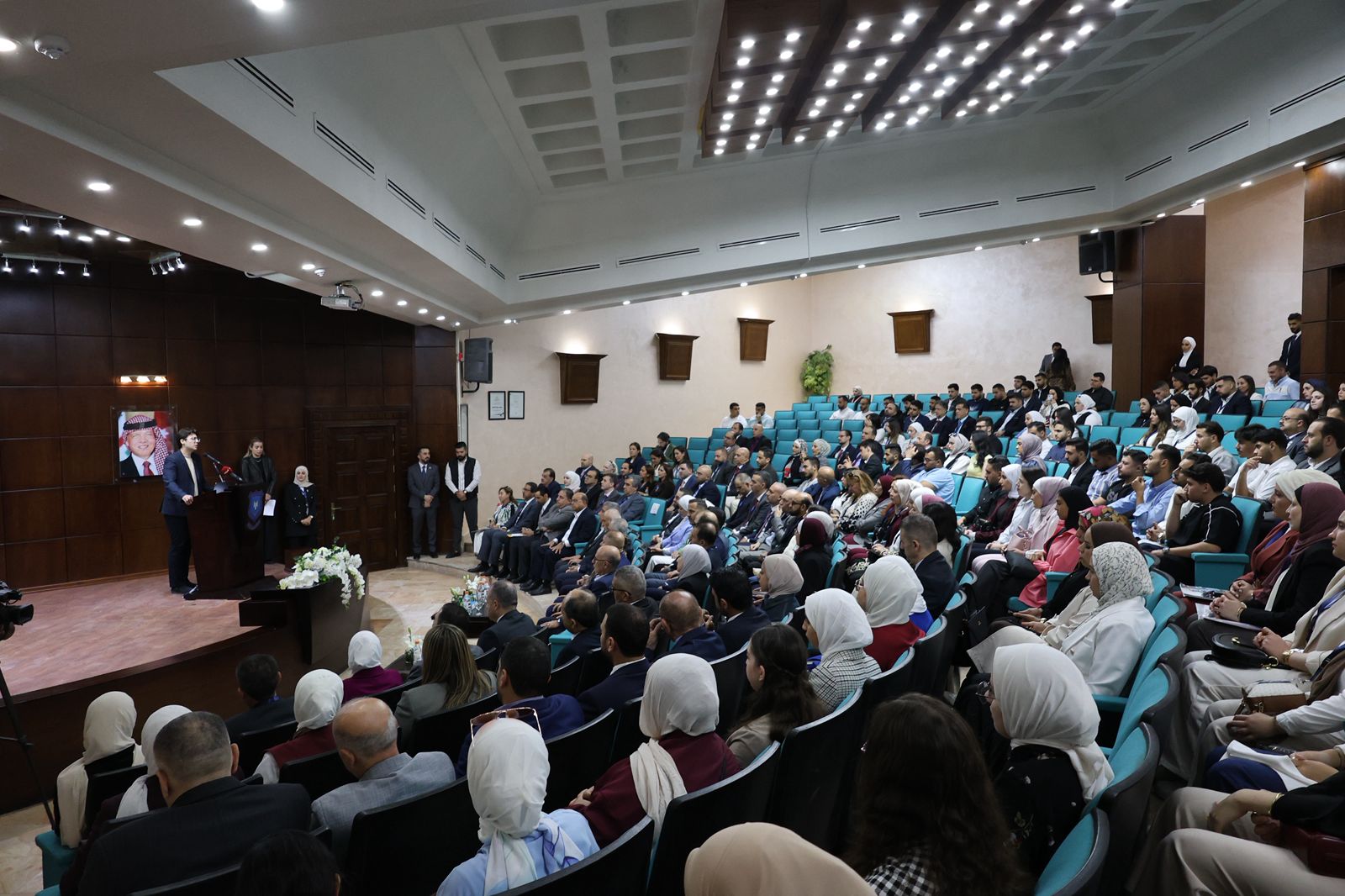 الأميرة عالية بنت الحسين ترعى افتتاح مؤتمرالتحول الرقمي (ICDFB 2025) في عمان الاهلية