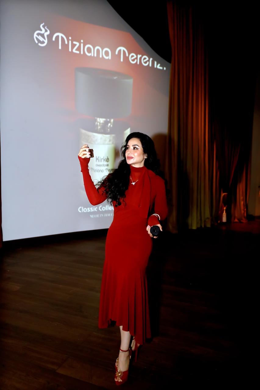 بحضور ومشاركة النجمة لجين عمران ….عطر "Kirke Overdose" يخطف أضواء دبي في أمسية ساحرة بدار الأوبرا