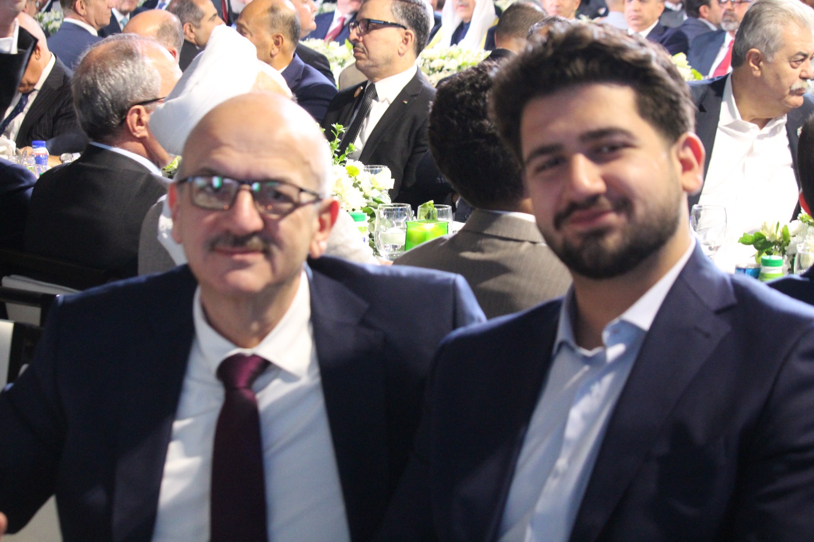 جعفر حسان يكرم 100 شركة صناعية في الأردن .. فيديو وصور