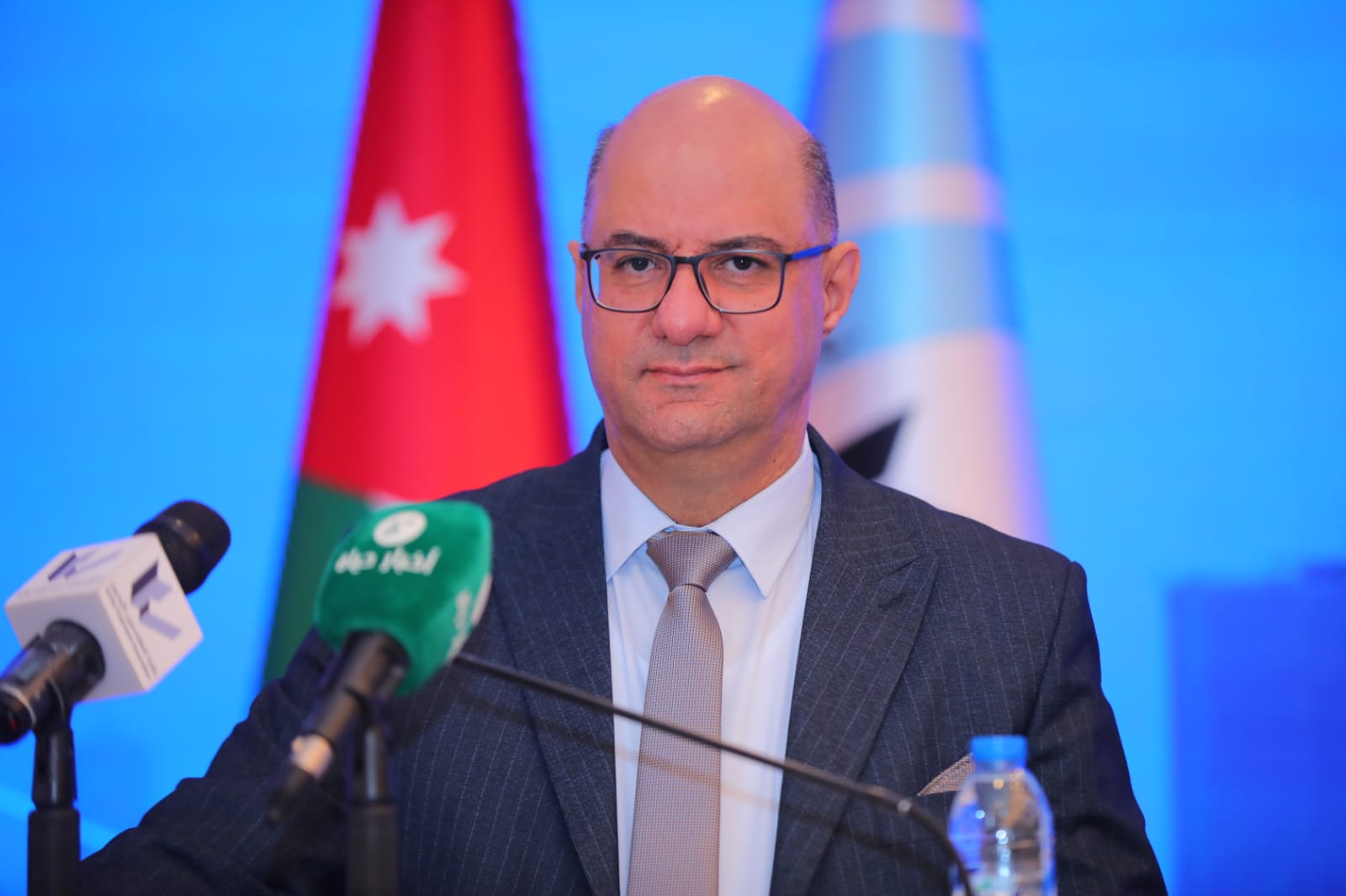 صورة حول : نجاح المساعيد وهزّة فنجان الغدر.. نجاح المساعيد وهزّة فنجان الغدر..