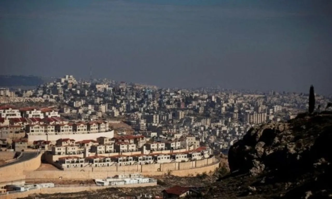 صورة حول : الاحتلال يصادق على بناء 1300 وحدة استيطانية جنوب القدس الاحتلال يصادق على بناء 1300 وحدة استيطانية جنوب القدس