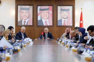 القيسي: لجنة الرد على خطاب العرش تُعدّ صيغة الرد وتقدمها لمجلس النواب