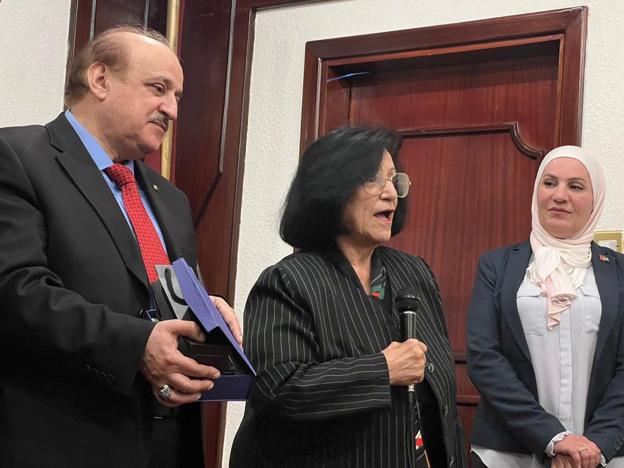 حزب البناء الوطني يحتفي بيوم المعلم ويكرّم نخبة من المربين