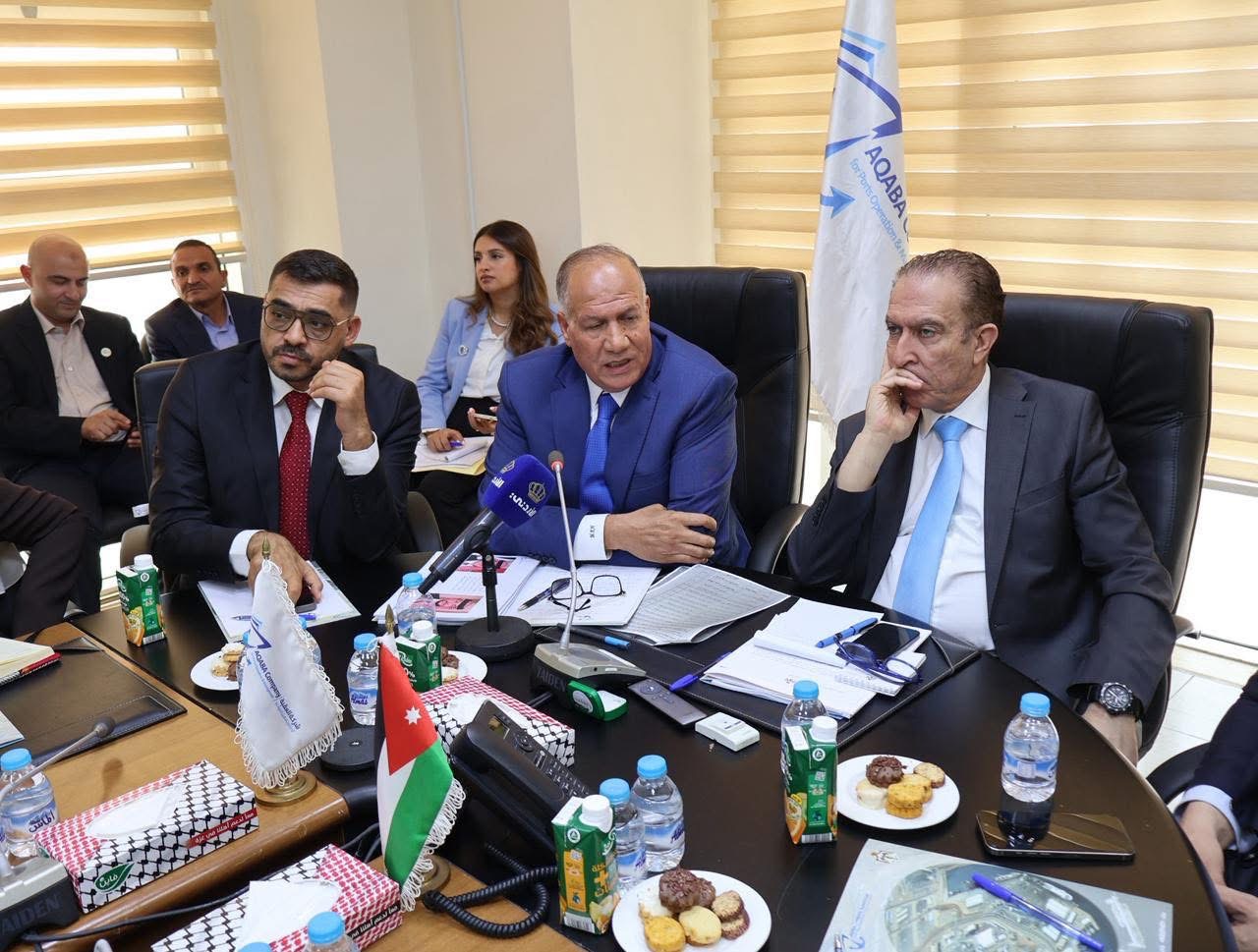 صورة حول : الميثاق النيابية تزور شركه العقبه لإدارة وتشغيل الموانئ الميثاق النيابية تزور شركه العقبه لإدارة وتشغيل الموانئ