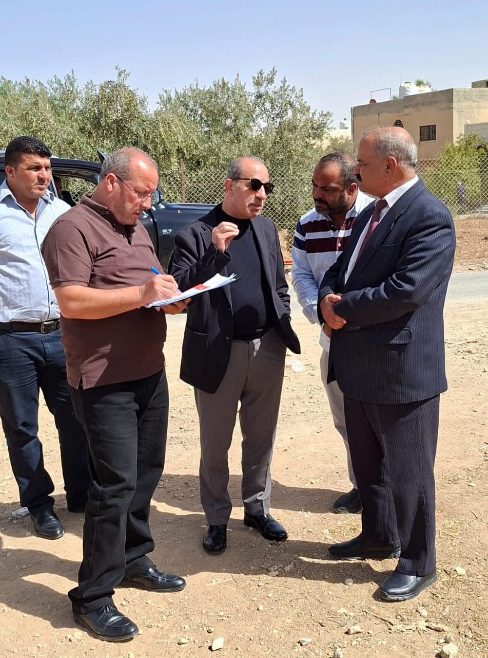 وزير الإدارة المحلية يتفقد بلديات لواء ذيبان ويؤكد ضرورة تحسين الخدمات ورفع كفاءة الكوادر