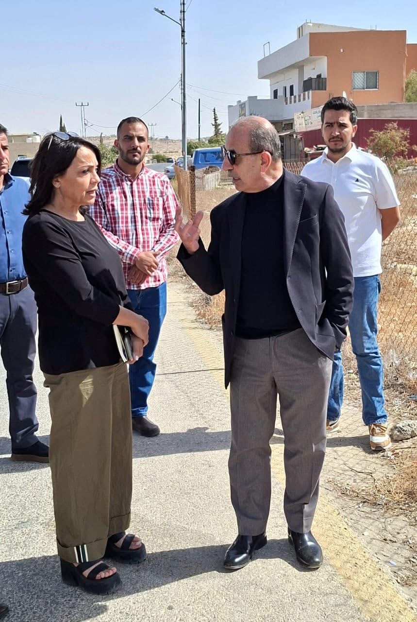 وزير الإدارة المحلية يتفقد بلديات لواء ذيبان ويؤكد ضرورة تحسين الخدمات ورفع كفاءة الكوادر