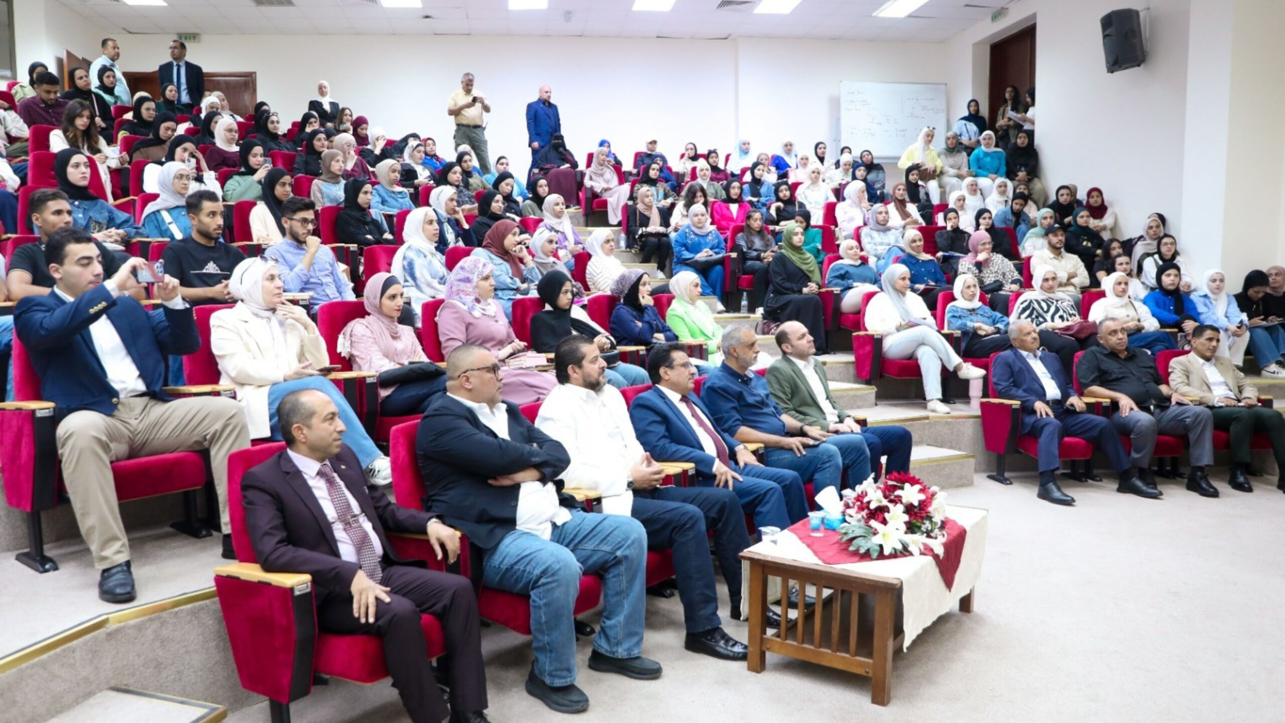 "أردنية العقبة" تستضيف مؤتمر "رؤى التحديث: الشباب محور الاهتمام"