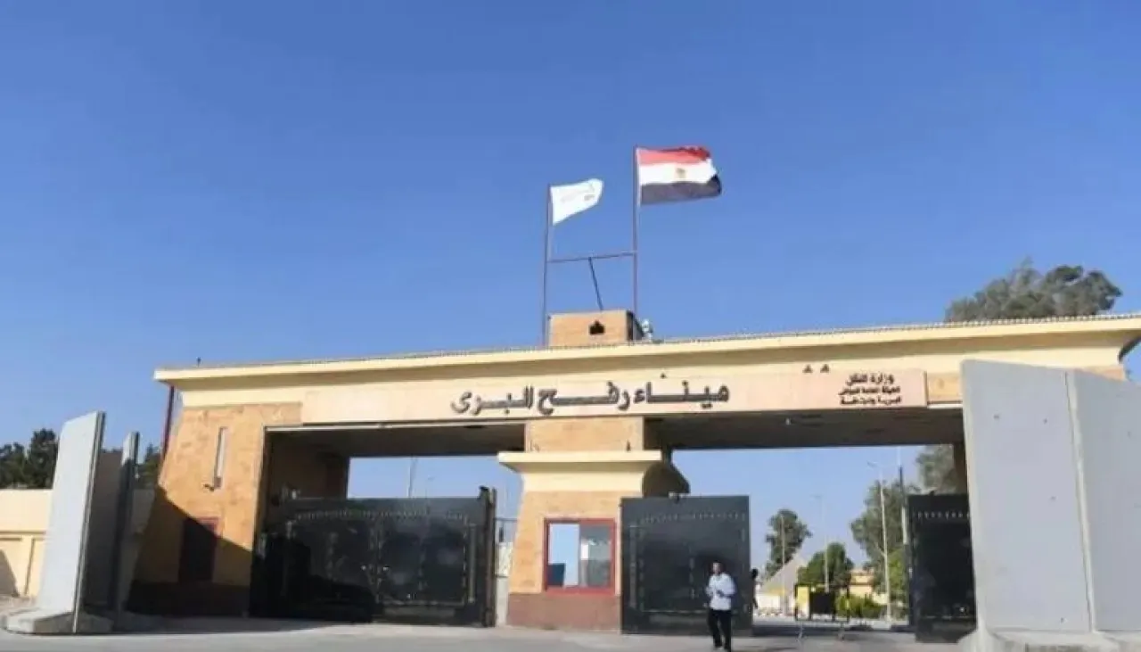 السفارة الفلسطينية تعلن إعادة فتح معبر رفح مع مصر الاثنين المقبل