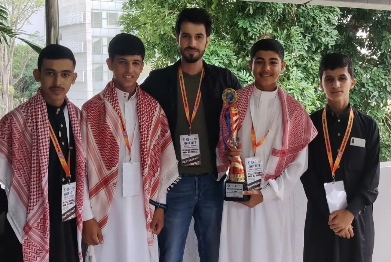 صورة حول : طلبة أردنيون يحصدون المركز الأول عالمياً في المسابقة الآفرو آسيوية للابتكار 2025 طلبة أردنيون يحصدون المركز الأول عالمياً في المسابقة الآفرو آسيوية للابتكار 2025