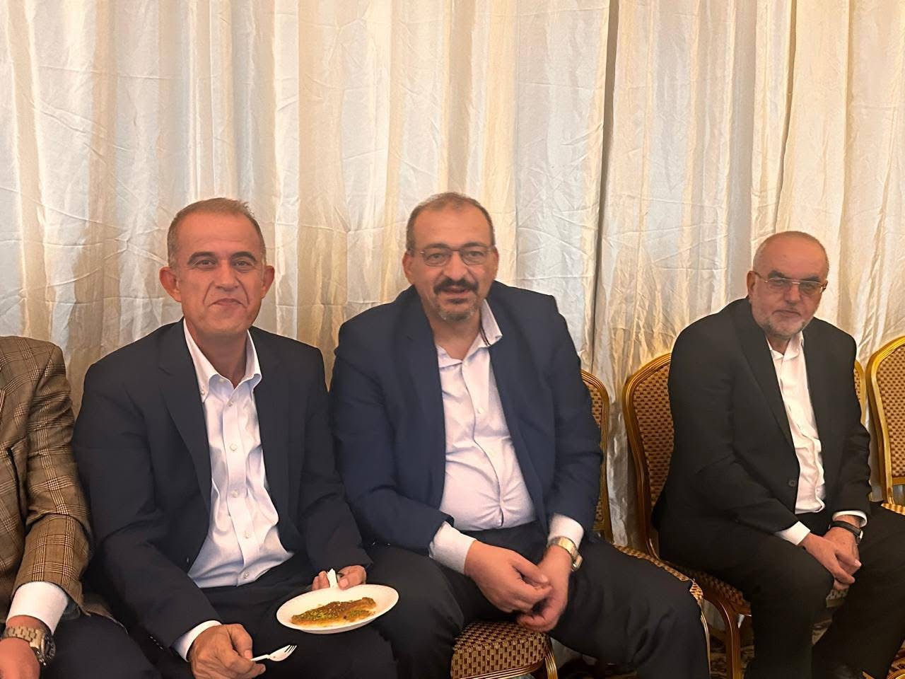 الباشا الطواهي يولم بمناسبة حصول ابنته غدير على درجة الدكتوراة