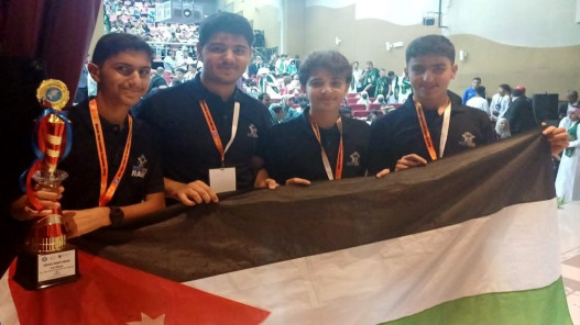 “روبو ستارز” من مدرسة الملك عبدالله الثاني للتميز بإربد يحصد المركز الأول في البطولة الأفروآسيوية للروبوت