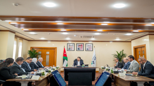 صورة حول : عاجل| ولي العهد يترأس اجتماع مجلس مفوضي سلطة العقبة لمتابعة الخدمات والاستثمار عاجل| ولي العهد يترأس اجتماع مجلس مفوضي سلطة العقبة لمتابعة الخدمات والاستثمار