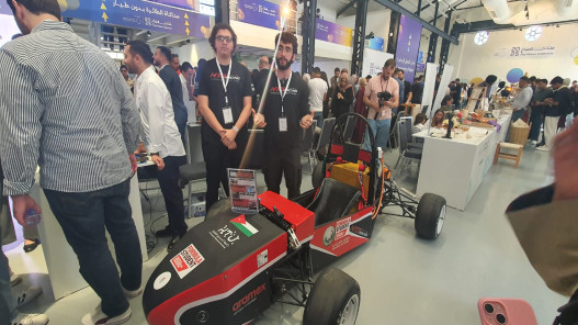 طلاب جامعة الحسين التقنية يصنعون أول سيارة فورمولا كهربائية أردنية وتنافسية عالمياً