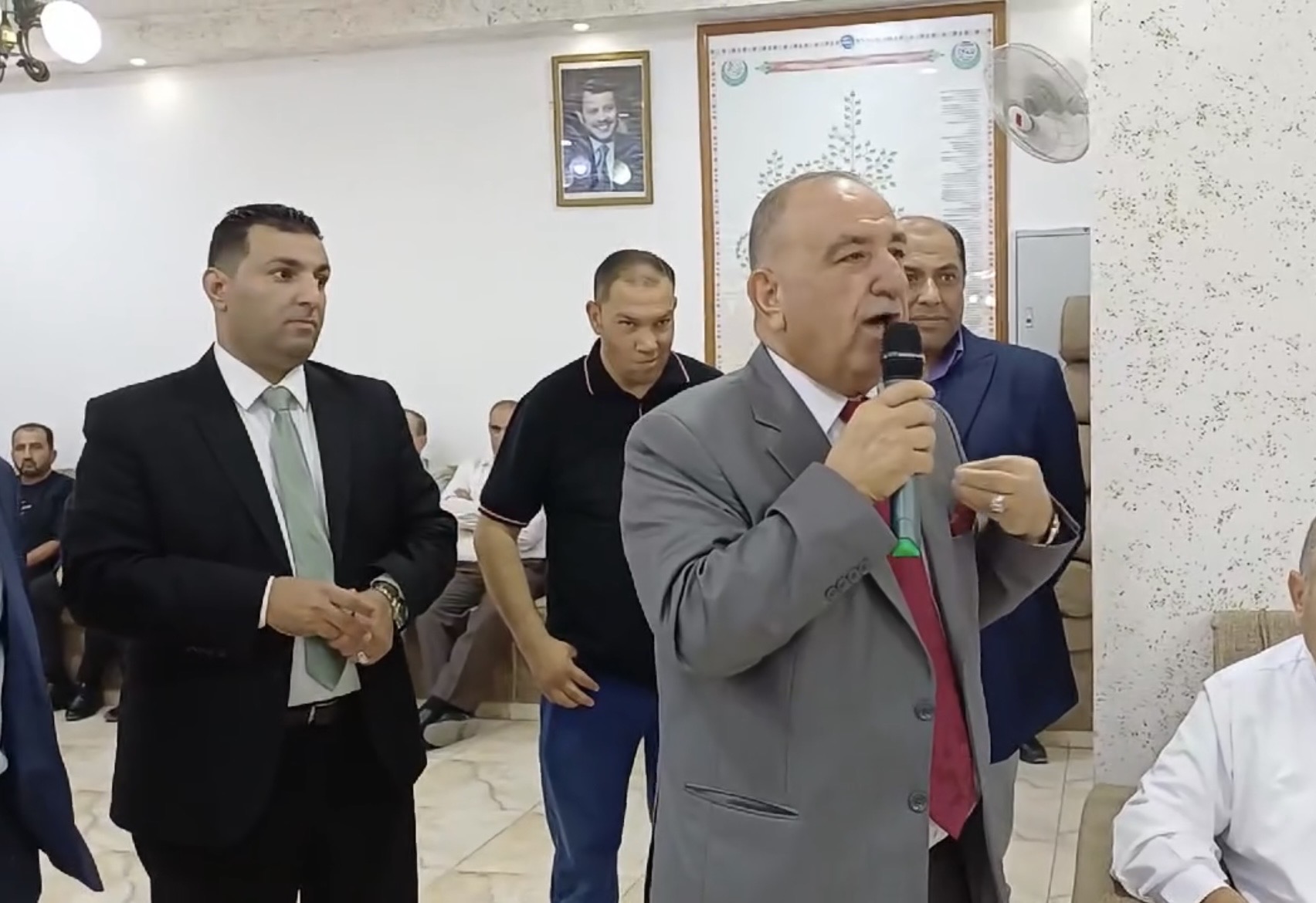 مأدبة كبرى بمناسبة شفاء الزميل الصحفي أحمد العياصرة.. صور