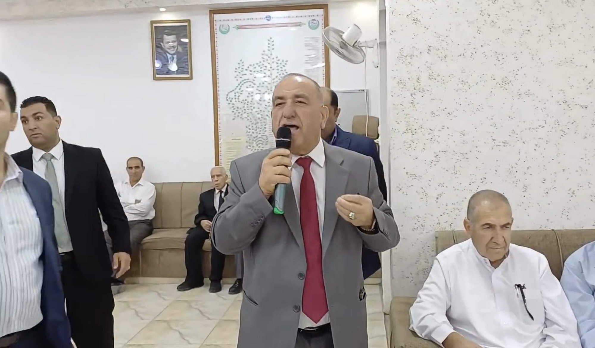 صورة حول : مأدبة كبرى بمناسبة شفاء الزميل الصحفي أحمد العياصرة.. صور مأدبة كبرى بمناسبة شفاء الزميل الصحفي أحمد العياصرة.. صور