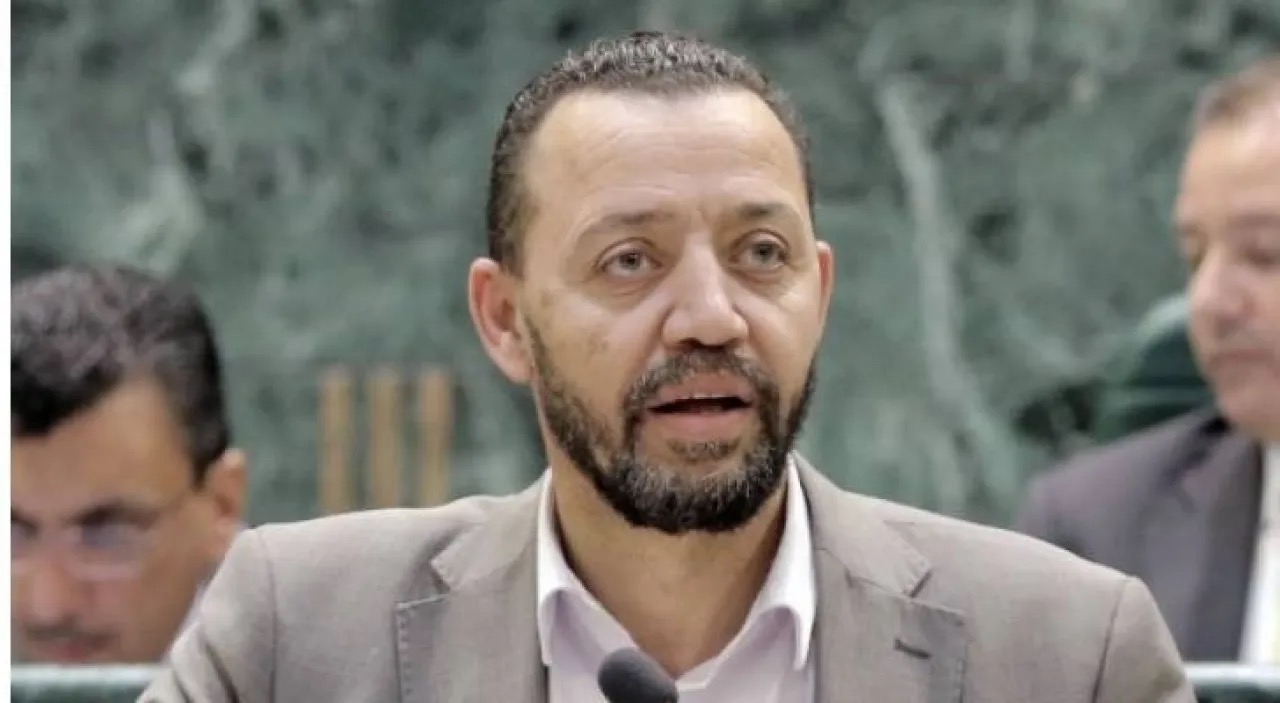 صورة حول : النائب السابق قصي الدميسي ينعى شقيقه عبد الكريم الدميسي النائب السابق قصي الدميسي ينعى شقيقه عبد الكريم الدميسي