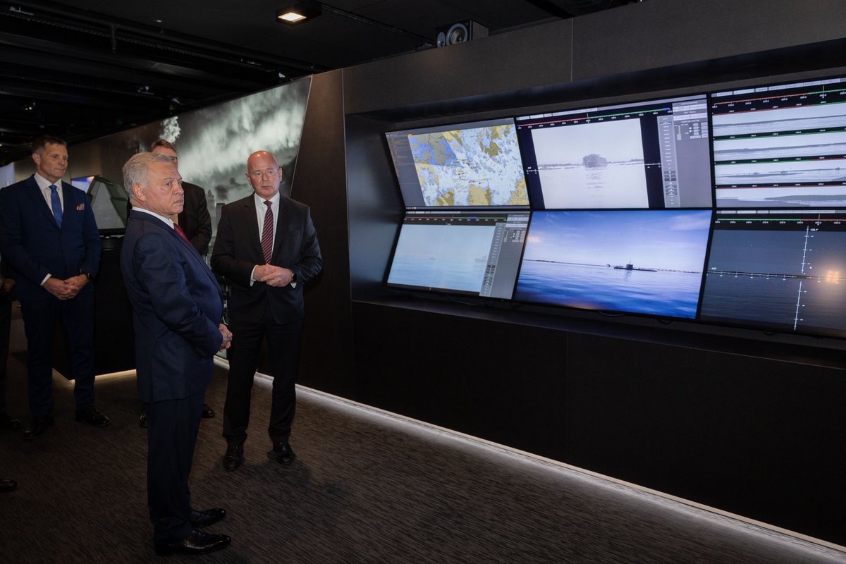 الملك عبد الله الثاني يزور شركة “ساب” للصناعات العسكرية في ستوكهولم"صور"