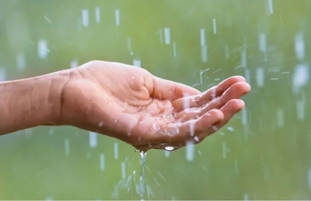 الأرصاد تتوقع انخفاضاً طفيفاً في الحرارة