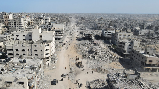 مصدر مطلع يكشف من سيحكم القطاع بعد انتهاء الحرب