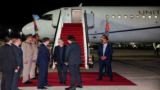 بريطانيا تتعهد بتقديم حزمة مساعدات كبيرة بعد انتهاء الحرب