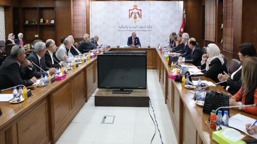 العودات يؤكد: ماضون في طرق التحديث