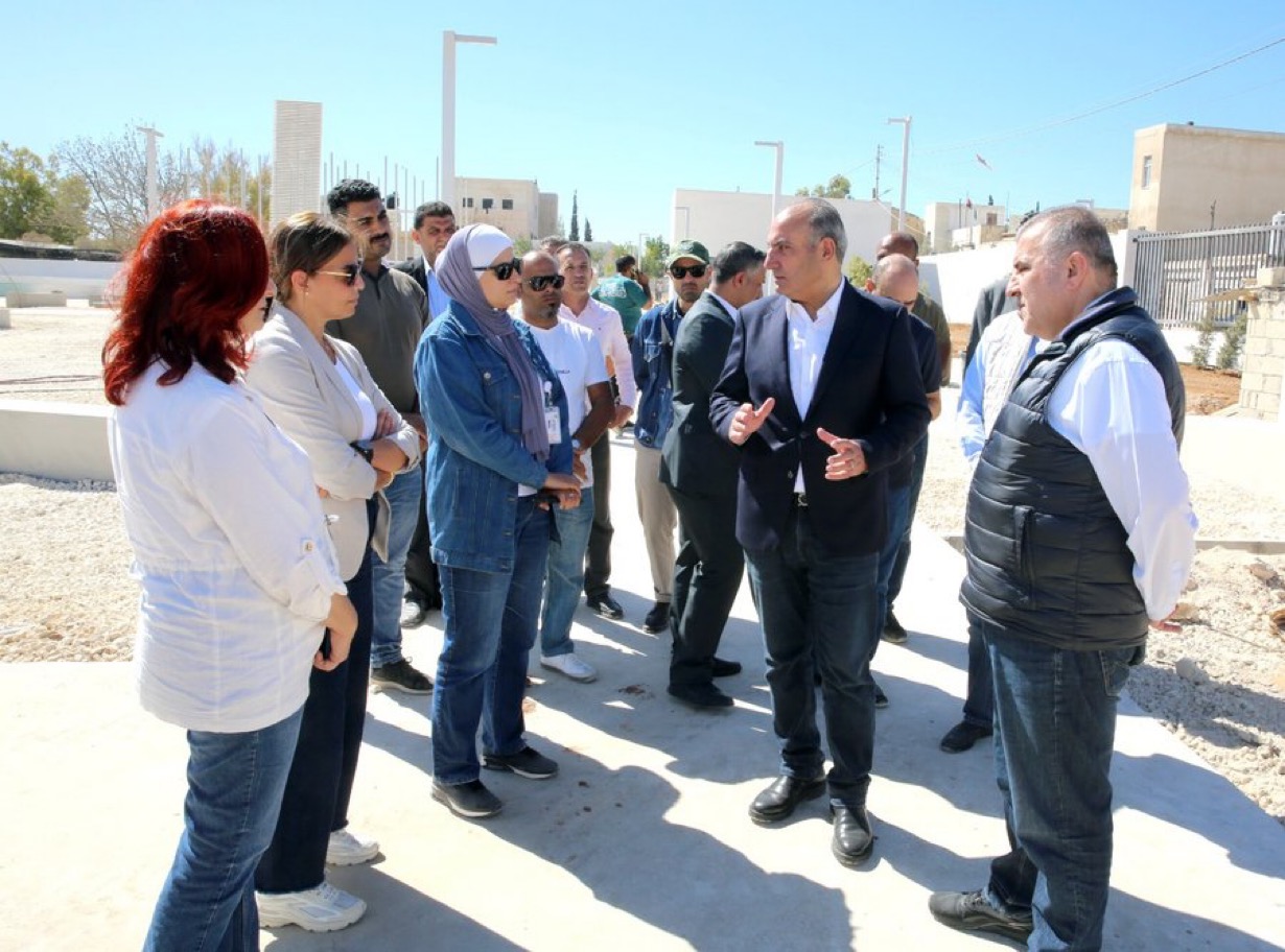 الشواربة يتفقد أعمال حديقة وصَرح مئوية الدولة في ماركا