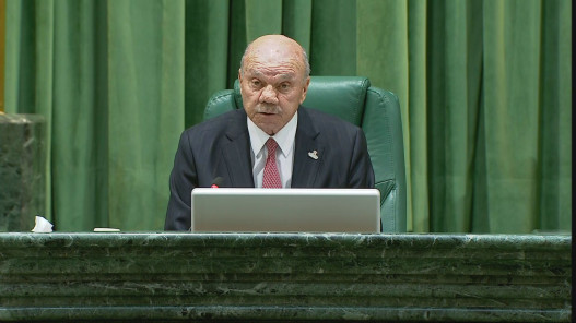 صورة حول : الفايز: خطبة العرش جاءت لترسم ملامح مسيرة مستقبل الوطن الفايز: خطبة العرش جاءت لترسم ملامح مسيرة مستقبل الوطن