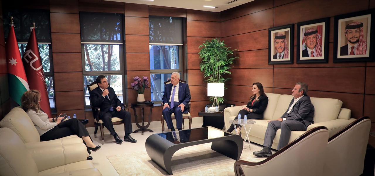 جورج قرداحي يناقش قضايا جوهرية في الإعلام خلال زيارته "الشرق الأوسط"