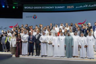 جامعة البترا تحصد المركز الأول والمستوى الذهبي في جائزة الامارات للطاقة للعام 2025