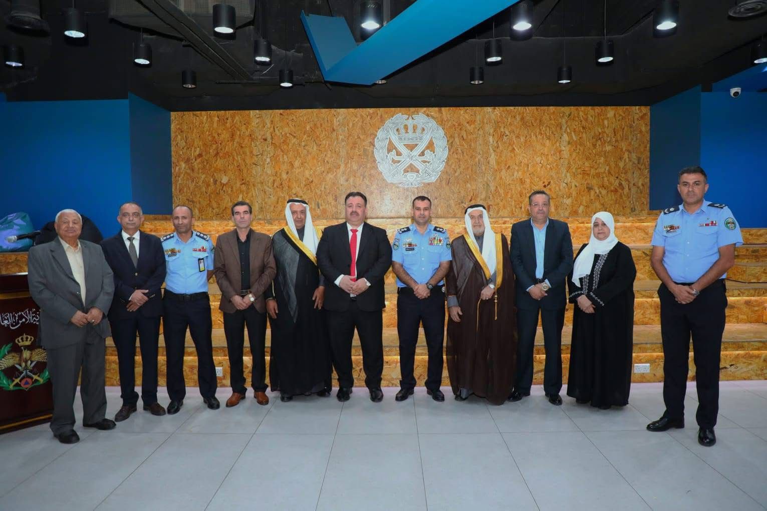 الشرطة المجتمعية تنفذ فعاليات توعوية في مديرية شؤون اللاجئين السوريين.