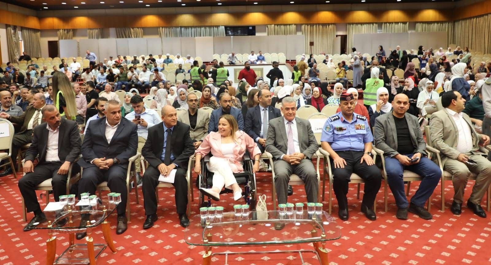 صورة حول : الاحتفال باليوم العالمي للغة الإشارة في المركز الثقافي الملكي الاحتفال باليوم العالمي للغة الإشارة في المركز الثقافي الملكي