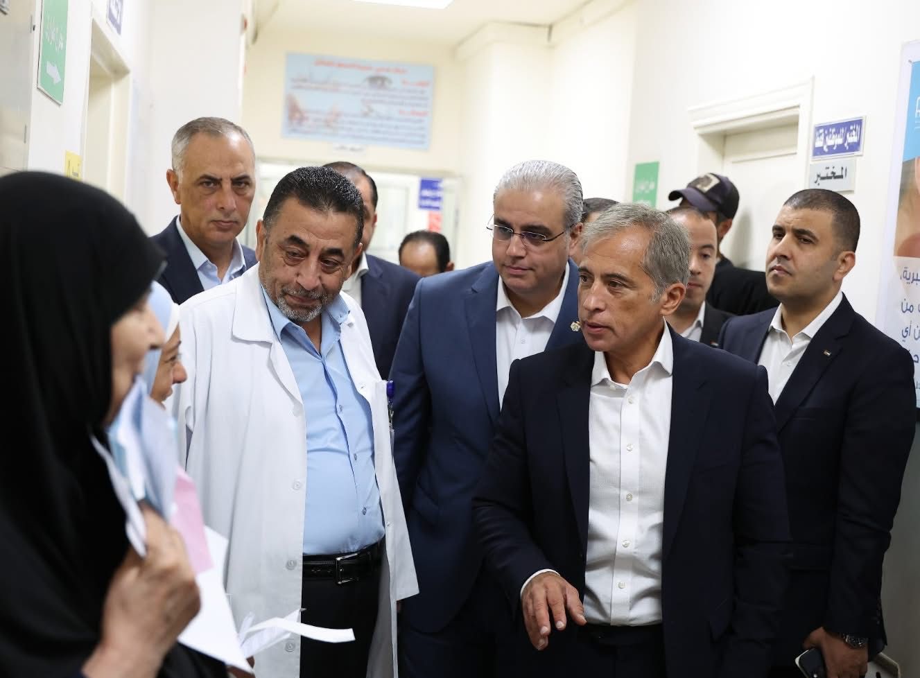 جعفر حسان يوجّه بتطوير مخطط تنموي شامل للأزرق وتعزيز الخدمات