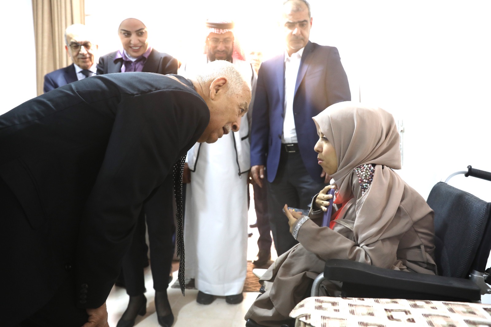 تسليم 10 شقق سكنية للأسر العفيفة في أبو علندا ضمن مبادرة مساكن الأسر العفيفة