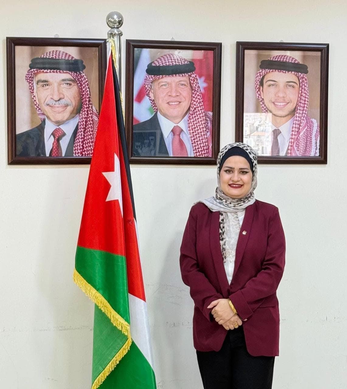 صورة حول : حين يستند العرش الى الشعب... حين يستند العرش الى الشعب...