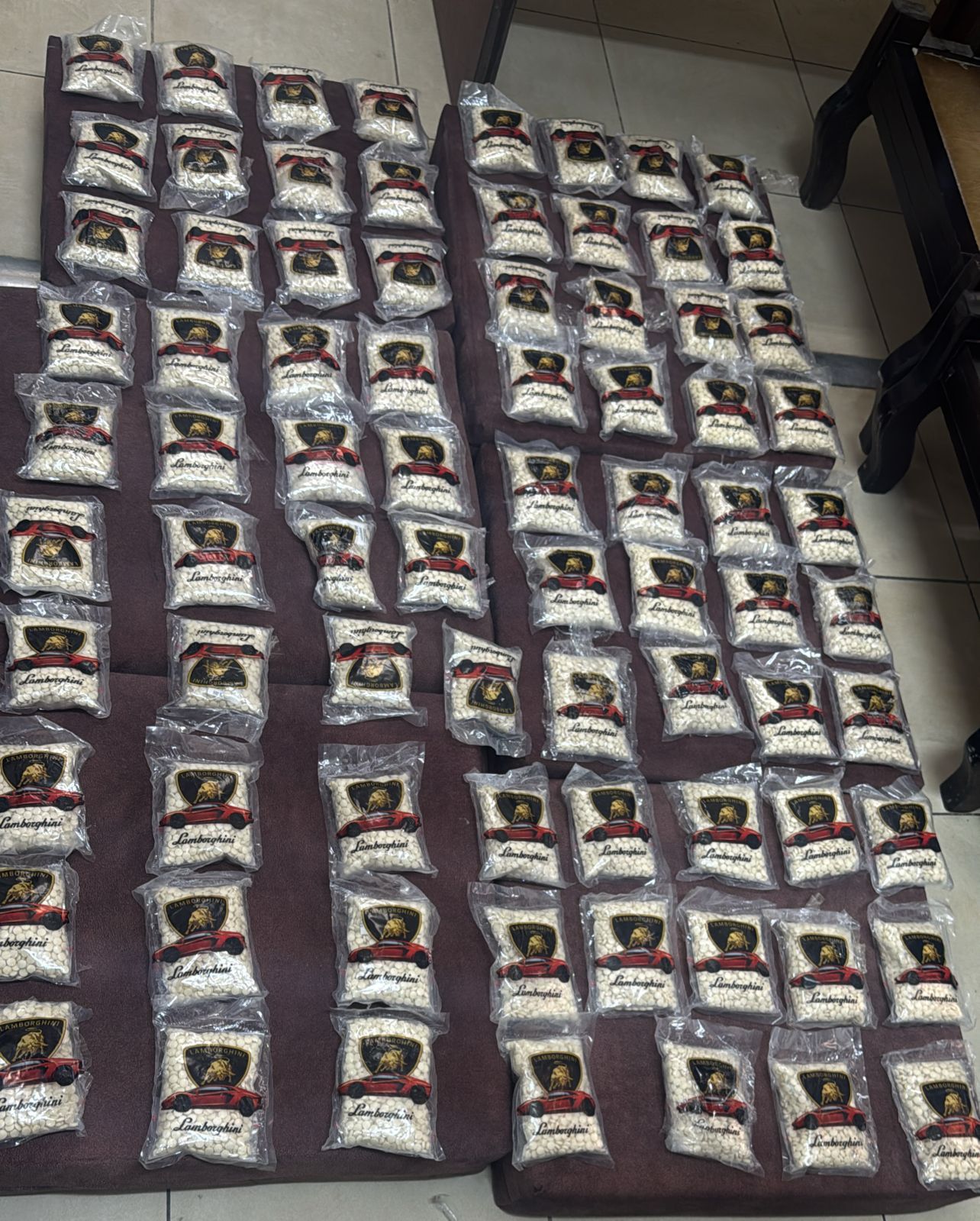 12 تاجرا ومروجا للمخدرات في قبضة الأمن… صور