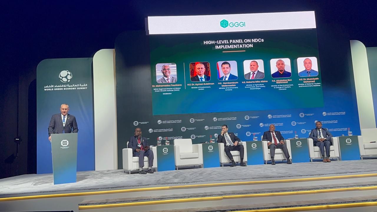 الأردن يؤكد التزامه بالعمل المناخي خلال القمة العالمية للاقتصاد الأخضر 2025