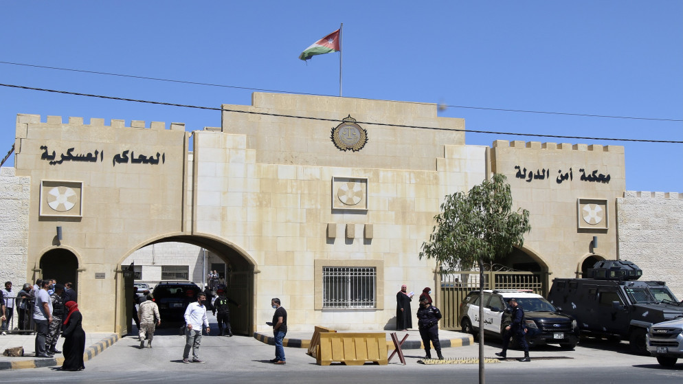 بالأسماء.. "أمن الدولة" تصدر أحكاماً بحق المتهمين بقضايا تصنيع الصواريخ والتجنيد والتدريب و"الدرونز"