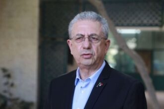 البرغوثي: المشروع الأمريكي لغزة وصاية أجنبية ويمس السيادة الفلسطينية