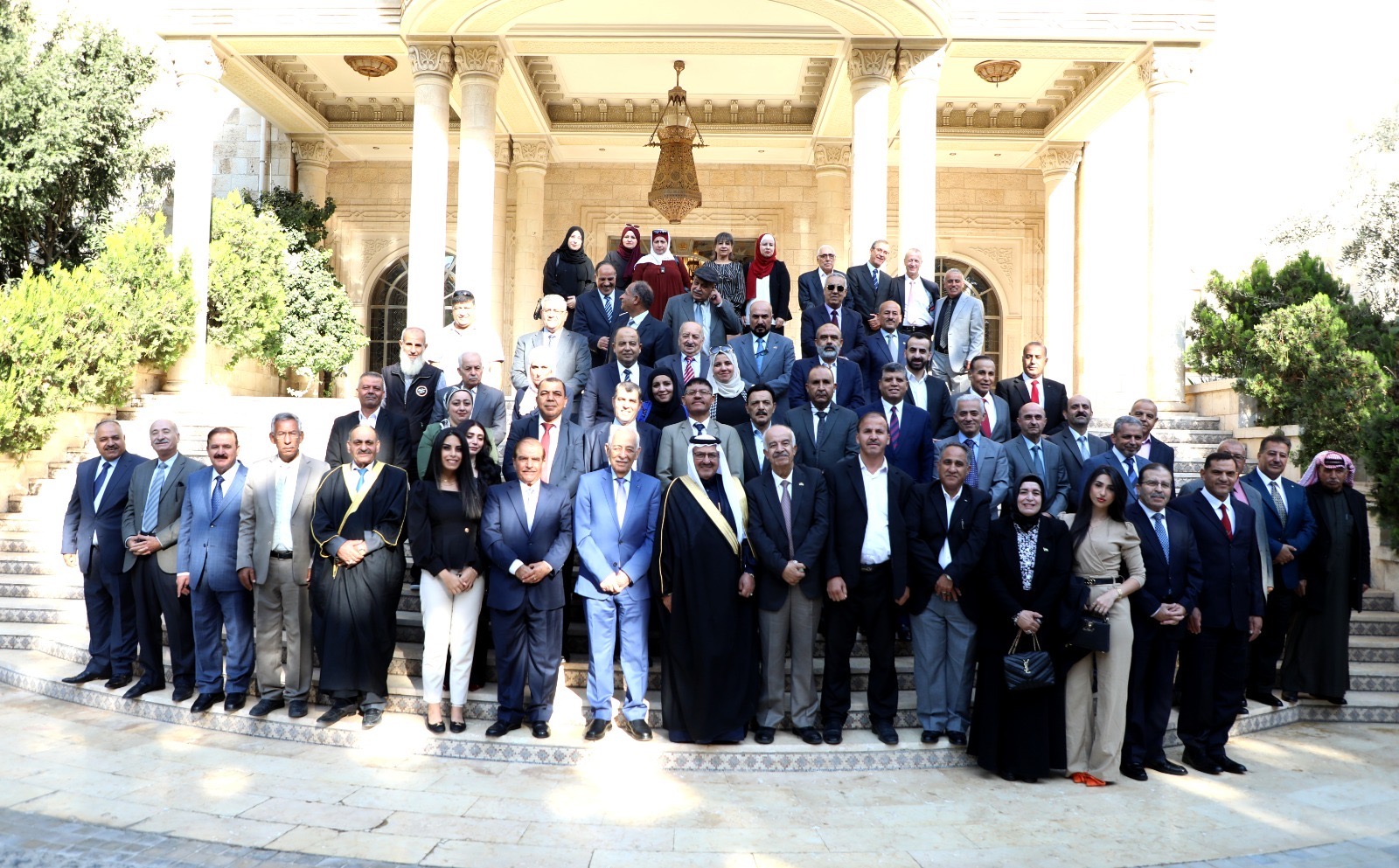 صورة حول : العيسوي: مواقف الملك الثابتة تجسّد شجاعة القيادة الهاشمية في الدفاع عن الوطن وقضايا الأمة العيسوي: مواقف الملك الثابتة تجسّد شجاعة القيادة الهاشمية في الدفاع عن الوطن وقضايا الأمة