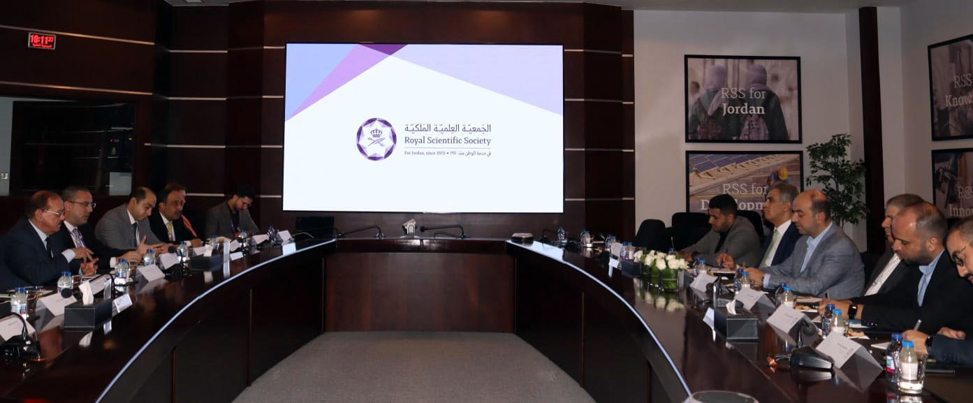 صورة حول : الجمعية العلمية الملكية وغرفة صناعة الأردن تعززان دعم الصناعات الغذائية الجمعية العلمية الملكية وغرفة صناعة الأردن تعززان دعم الصناعات الغذائية